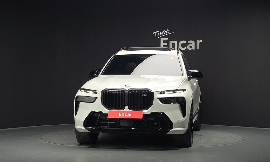 BMW X7 M60i xDrive M sport 6STR, 2025