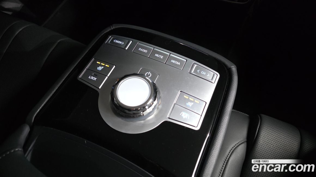 Genesis G80 Gasoline 2.5 Turbo 2WD, 2025