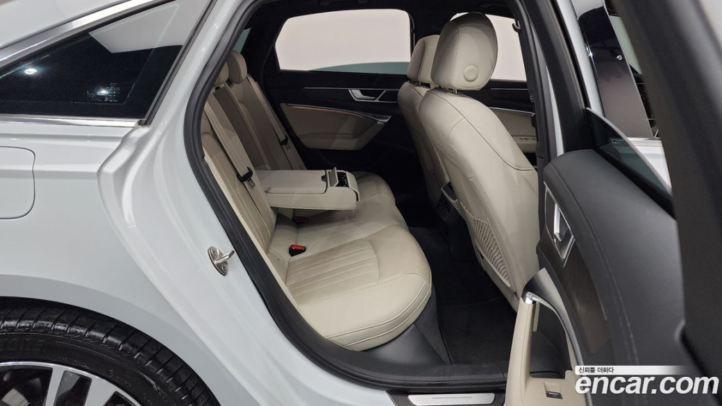 Audi A6 40 TDI Premium, 2023