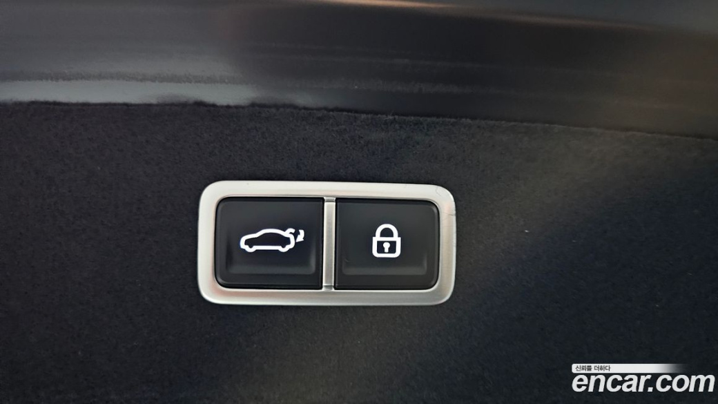 Genesis G80 Gasoline 2.5 Turbo AWD, 2025