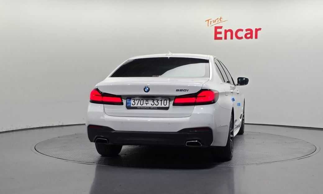 BMW 5-Series 520i M Sport, 2022