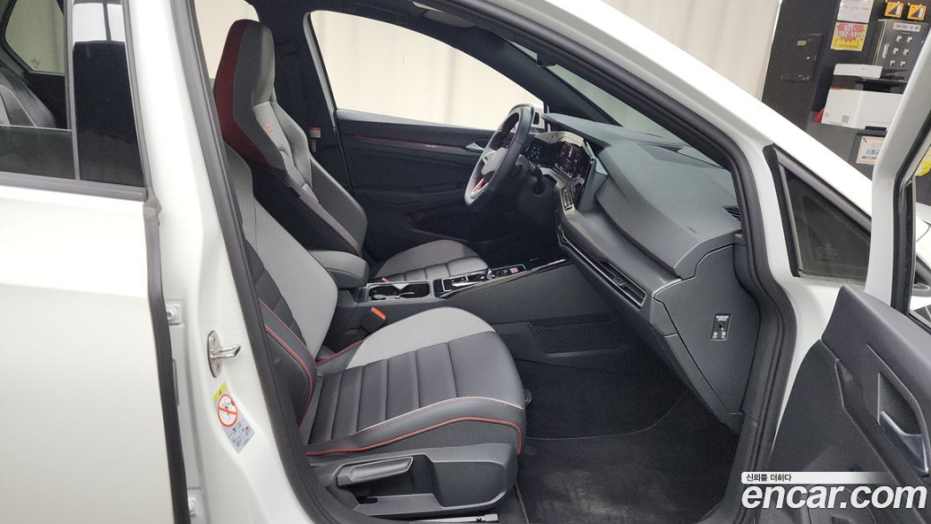 Volkswagen Golf 2.0 GTI, 2023