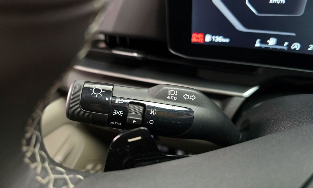 Kia Carnival 9-Seater Noblesse, 2025