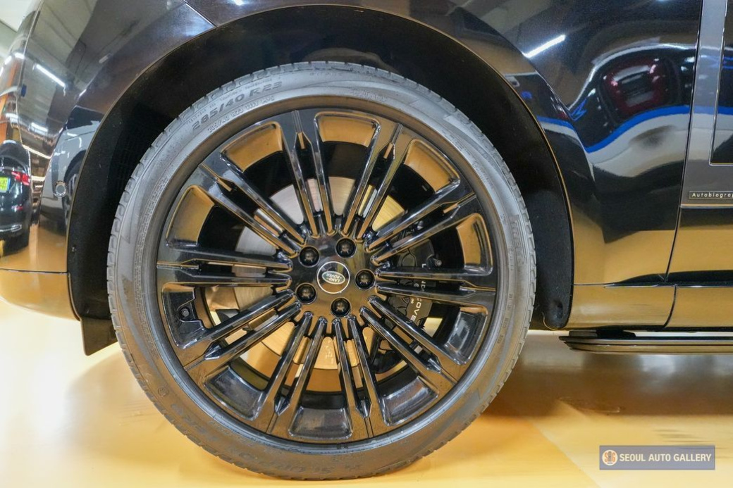 Land Rover Range Rover P530 Autobiography Long Wheel Base, 2023
