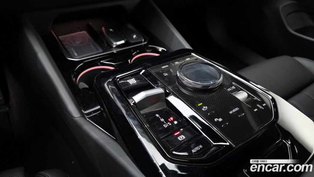 BMW 5-Series 520i M Sport, 2025