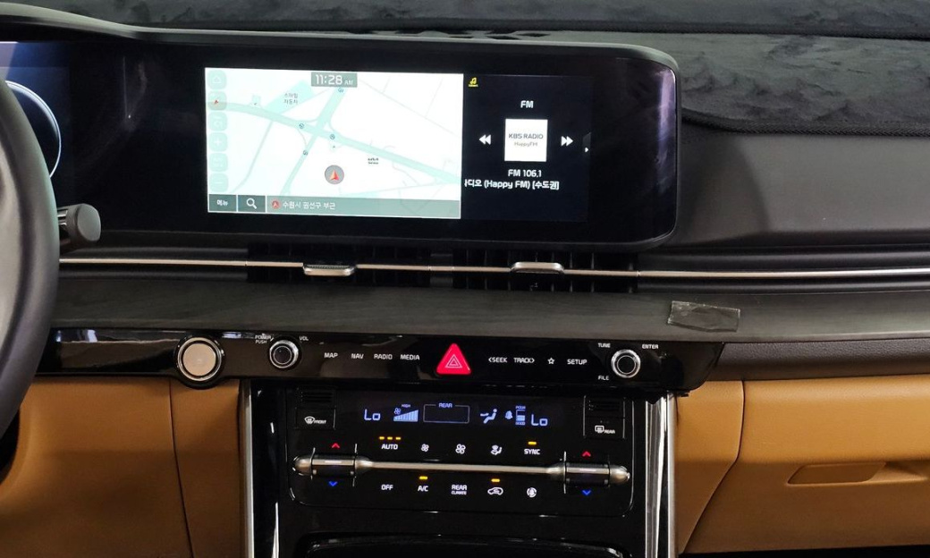 Kia Carnival 7-Seater Signature, 2023
