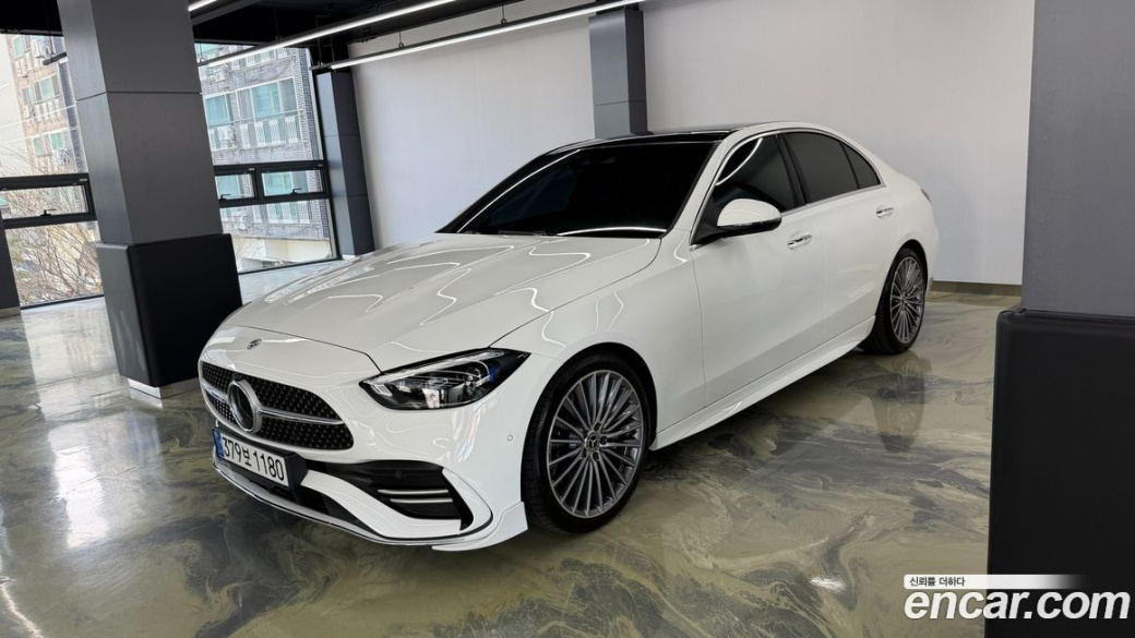 Mercedes-Benz C-Class C300 4MATIC AMG Line, 2023