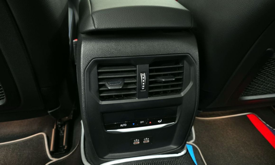 BMW 3-Series 320i M Sport, 2022