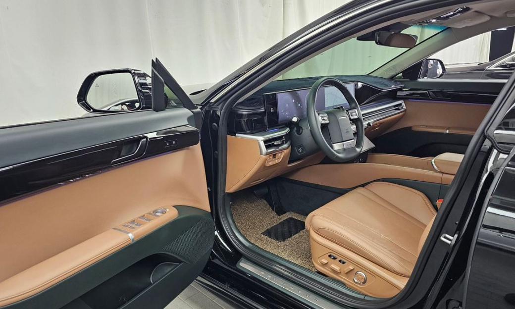 Hyundai Grandeur 2,5 Gasoline 2WD, 2025