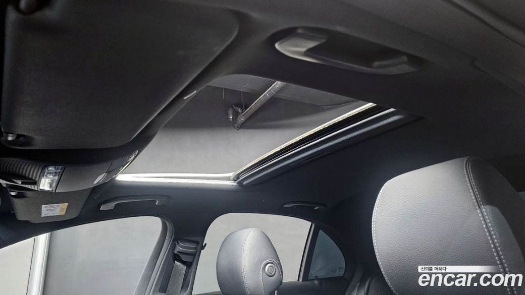 Mercedes-Benz E-Class E250 Avantgarde, 2022