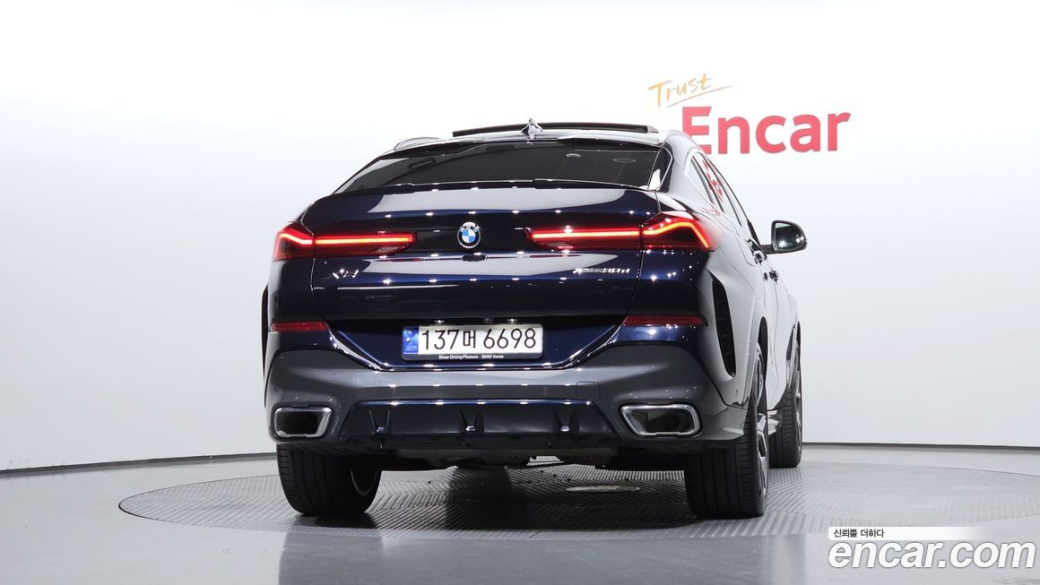 BMW X6 xDrive30d M Sport, 2023