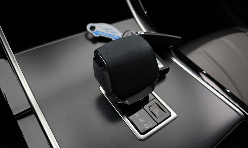 Land Rover Range Rover Evoque P250 Dynamic SE, 2024