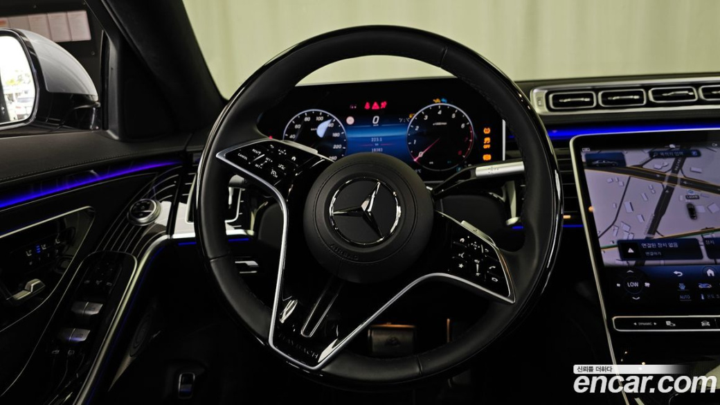 Mercedes-Benz S-Class Maybach S580 4MATIC, 2024