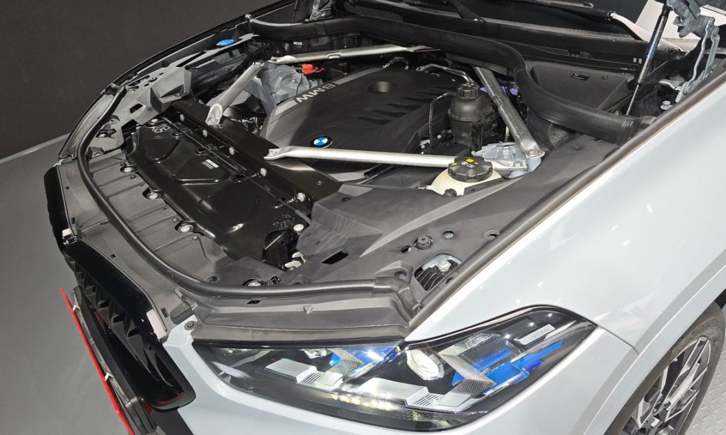 BMW X6 xDrive40i M Sport, 2024