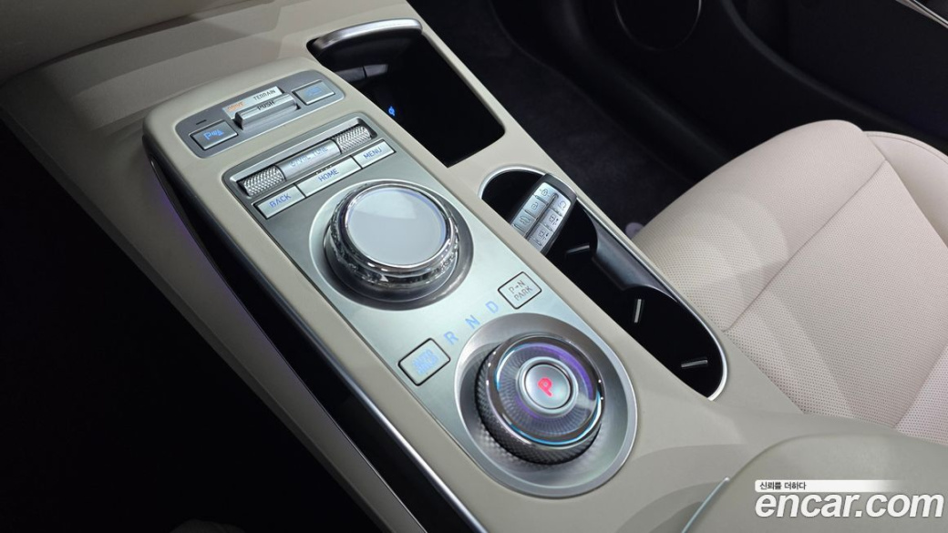 Genesis GV70 2.5T Gasoline AWD, 2022