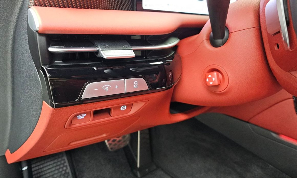 Genesis G80 Gasoline 2.5 Turbo 2WD, 2025