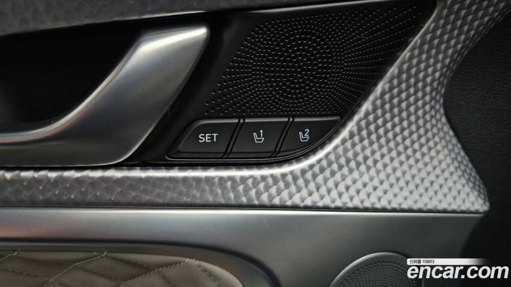 Genesis G70 Gasoline 2.0T 2WD, 2023