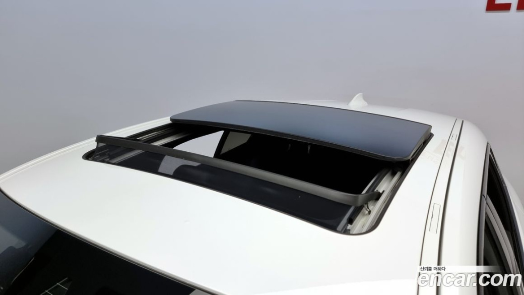 BMW 1-Series 120i M Sports, 2023