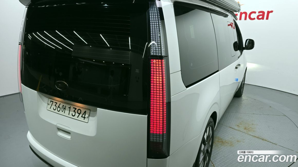 Hyundai Staria 2WD Camping Car, 2024