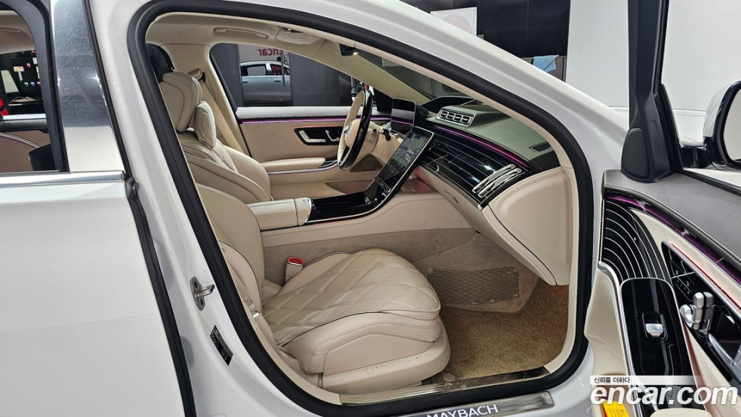 Mercedes-Benz S-Class Maybach S580 4MATIC, 2024