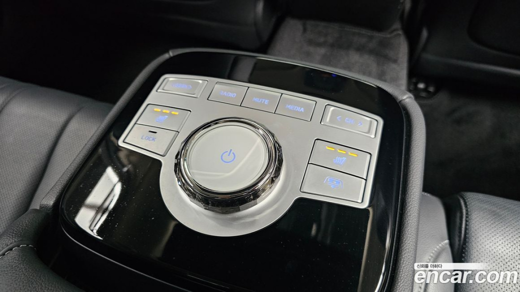 Genesis G80 Gasoline 2.5 Turbo AWD, 2024