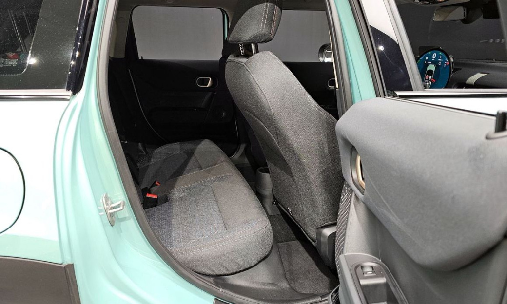 Mini Cooper 5Door Essential, 2025