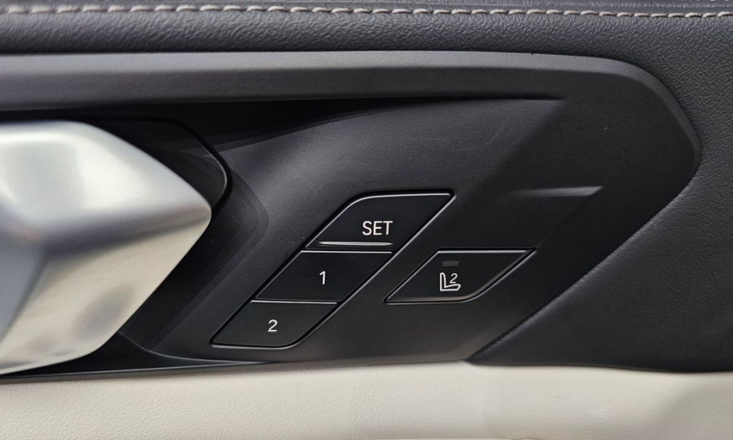 BMW X5 xDrive 40i M Sport, 2025