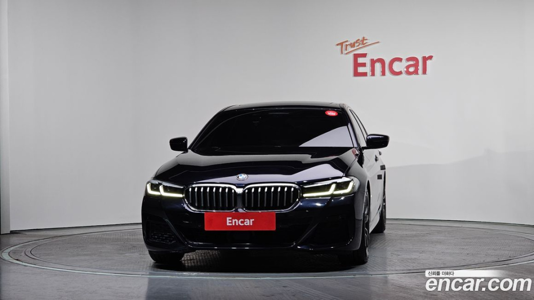BMW 5-Series 520i M Sport, 2022