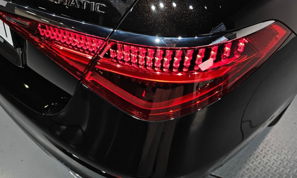 Mercedes-Benz S-Class S500L 4MATIC, 2024