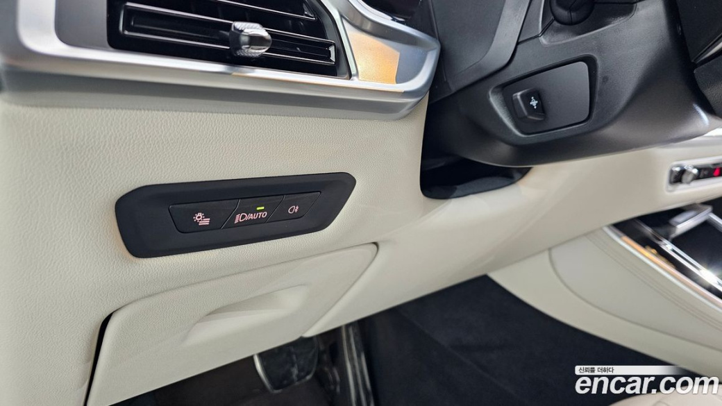 BMW X5 xDrive 40i M Sport, 2025