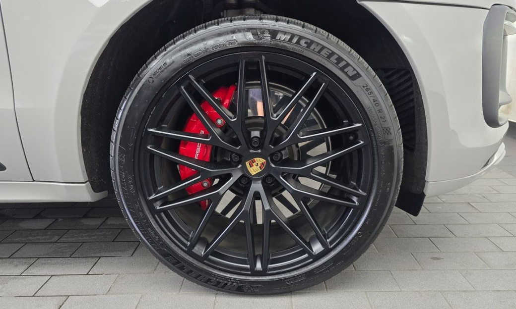 Porsche Macan 2.9 GTS, 2024