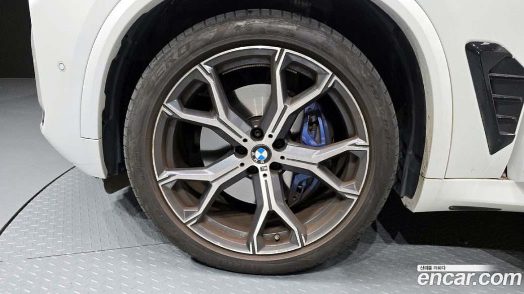 BMW X5 xDrive 40i M Sport, 2024