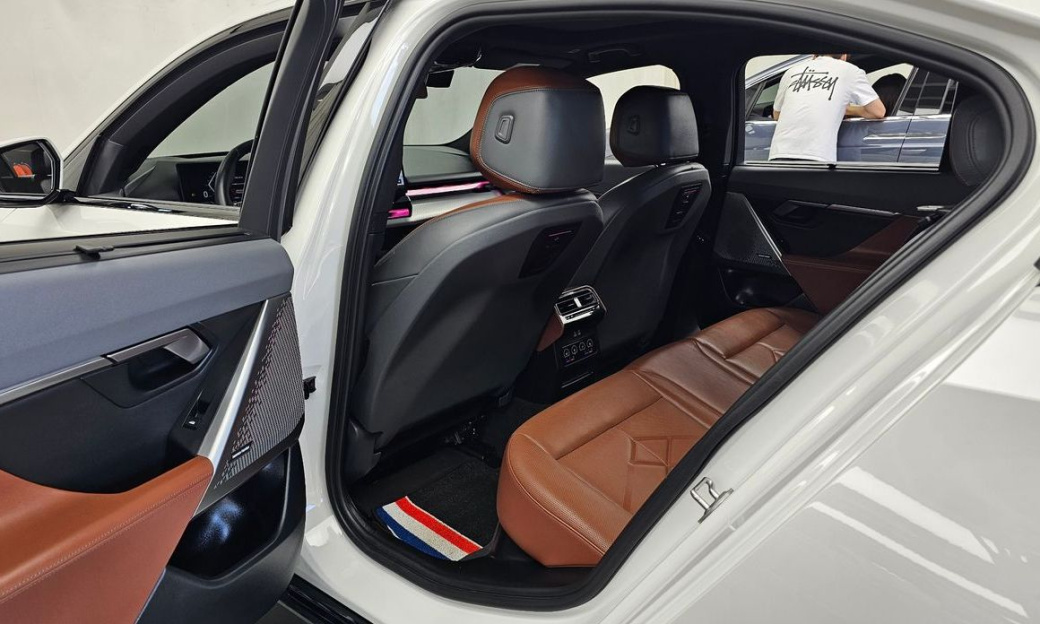 BMW 5-Series 530i xDrive M Sport, 2024