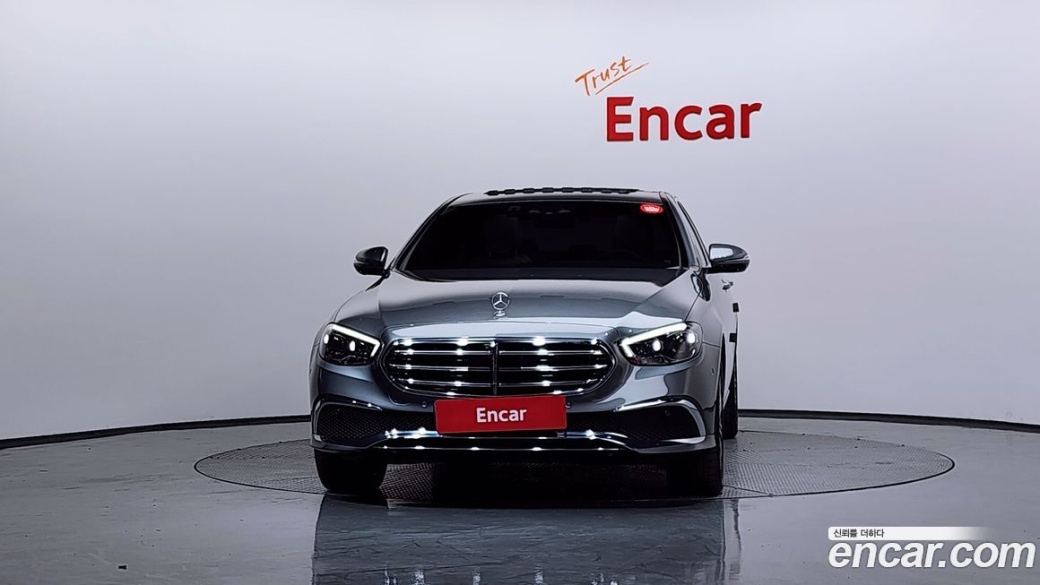 Mercedes-Benz E-Class E350 4MATIC Exclusive, 2023
