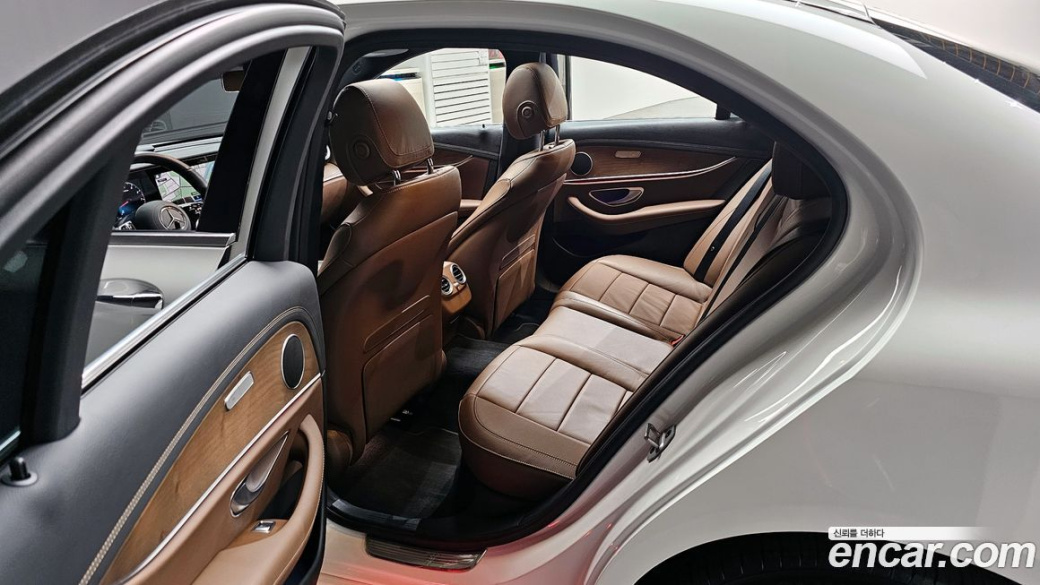 Mercedes-Benz E-Class E250 Exclusive, 2022