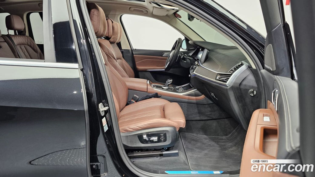 BMW X7 xDrive 40d Design Pure Excellence 7-Seater, 2022