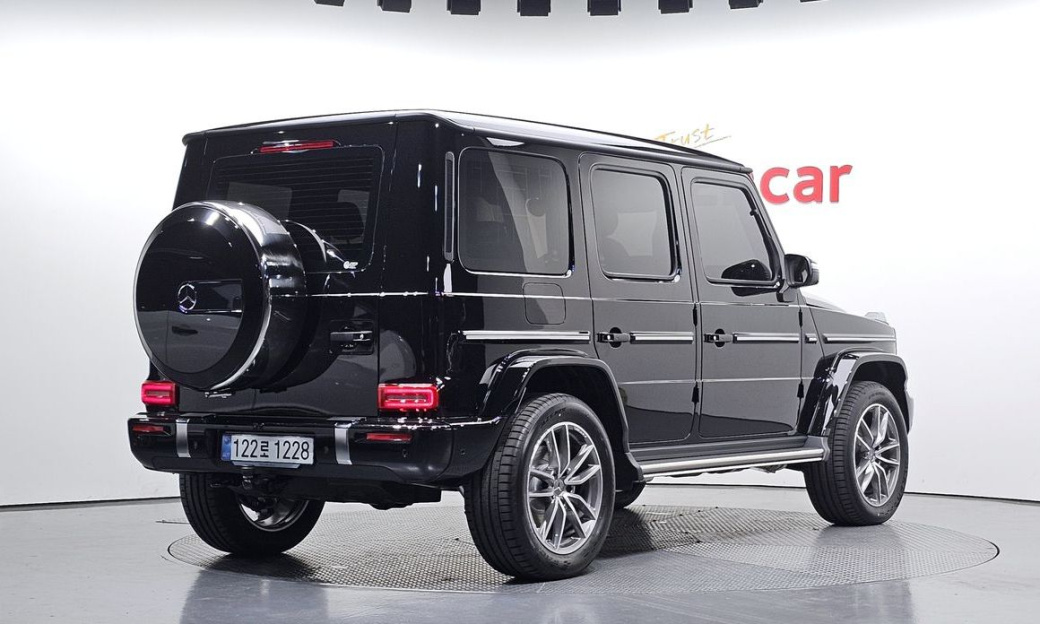 Mercedes-Benz G-Class G450d, 2026