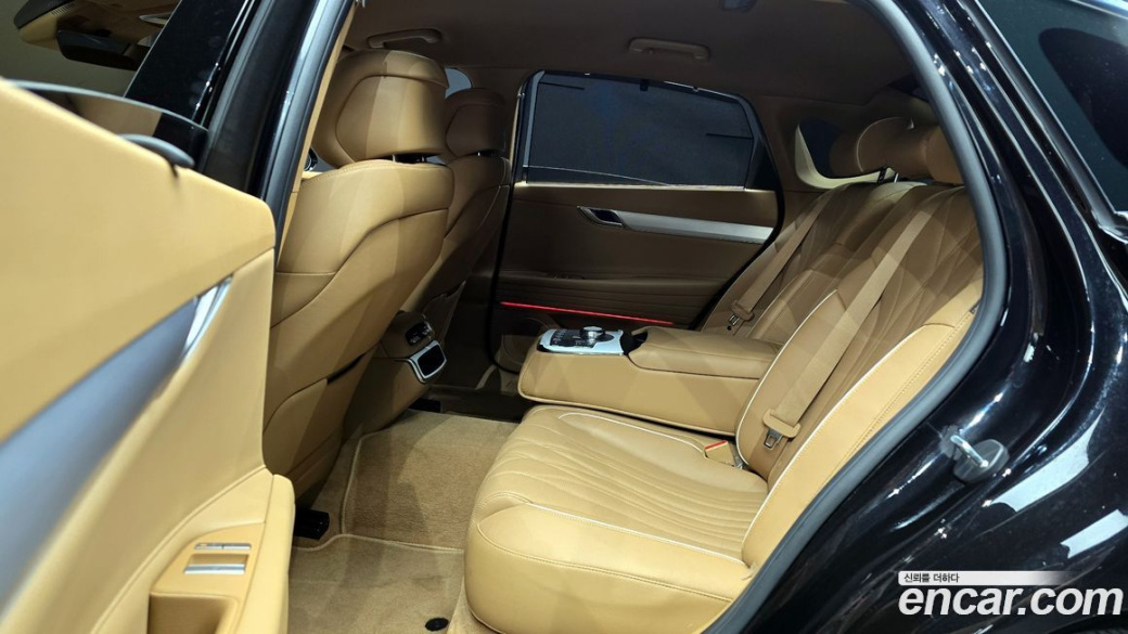 Genesis G80 Gasoline 2.5 Turbo 2WD, 2025