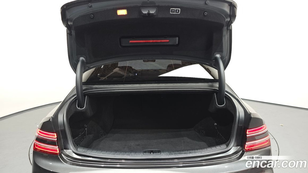 Genesis G80 Gasoline 2.5 Turbo AWD, 2025