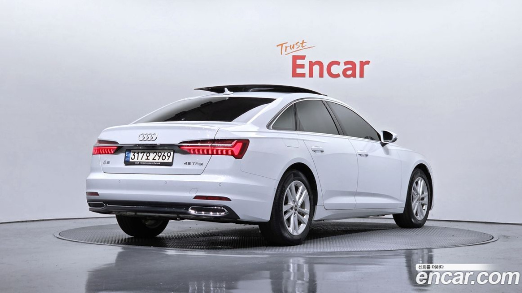 Audi A6 45 TFSI, 2023