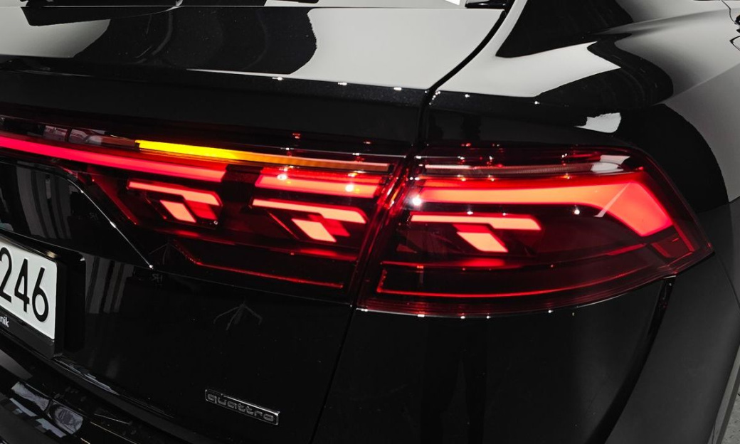 Audi Q8 55 TFSI Quattro Premium, 2026