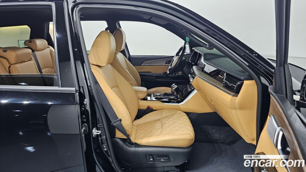 Kia Mohave Diesel 3.0 4WD 5-Seater, 2021