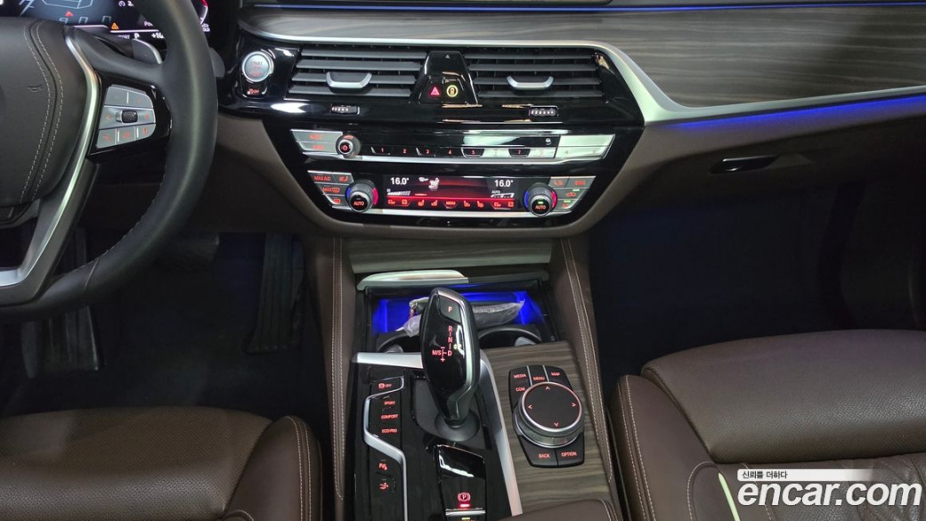 BMW Gran Turismo 620d Luxury, 2023