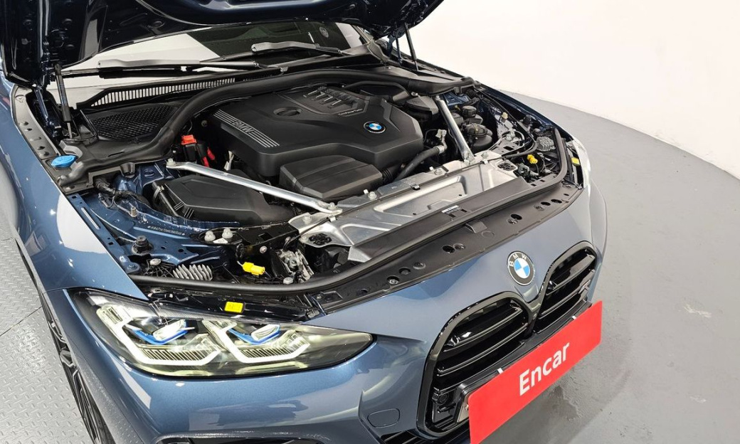 BMW 4-Series 420i M Sport Convertible, 2024
