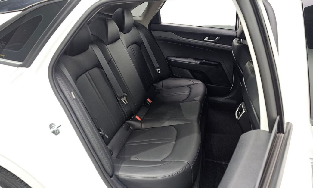 Kia K5 2.0, 2024