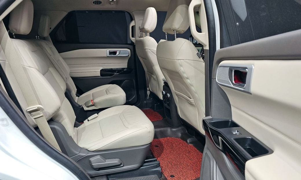 Ford Explorer 3.0 Platinum 4WD, 2021