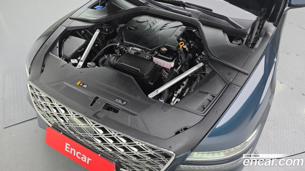Genesis G80 Gasoline 2.5 Turbo 2WD, 2025