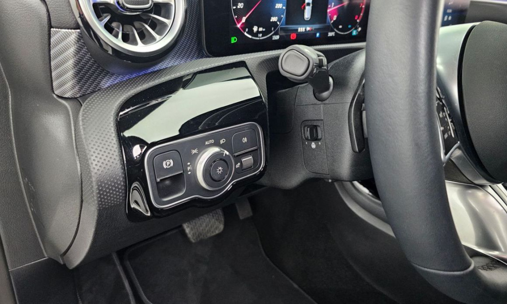 Mercedes-Benz A-Class A220 Hatchback, 2025