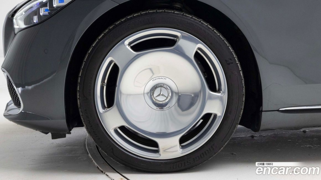 Mercedes-Benz S-Class Maybach S580 4MATIC, 2024