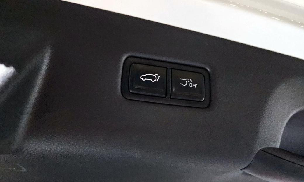 Kia Carnival 7-Seater Noblesse, 2025